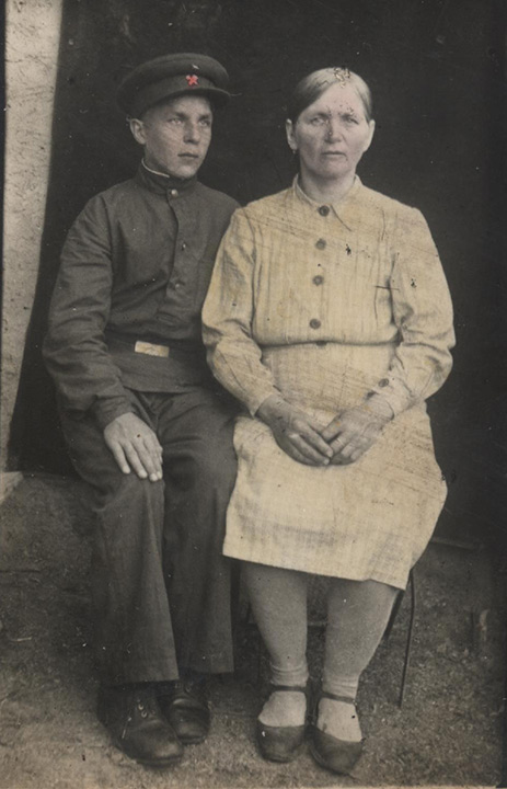 Марфа Ивановна с сыном Николаем