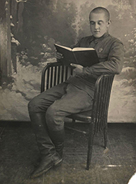 Шведов