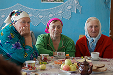 Чаепитие для пожилых людей Чаепитие для пожилых людей